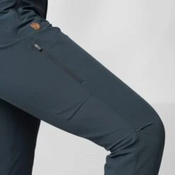 FJÄLLRÄVEN ABISKO TRAIL STRETCH TROUSERS W Damen - Trekkinghose -Outdoor Ausrüstungsgeschäft 5638002442 l abisko trail stretch trousers w fjaellraeven 24