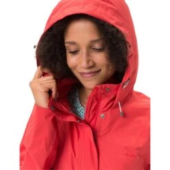 VAUDE MINEO 2.5L COAT Damen - Regenmantel -Outdoor Ausrüstungsgeschäft 5638015731 f mineo 25l coat vaude 24